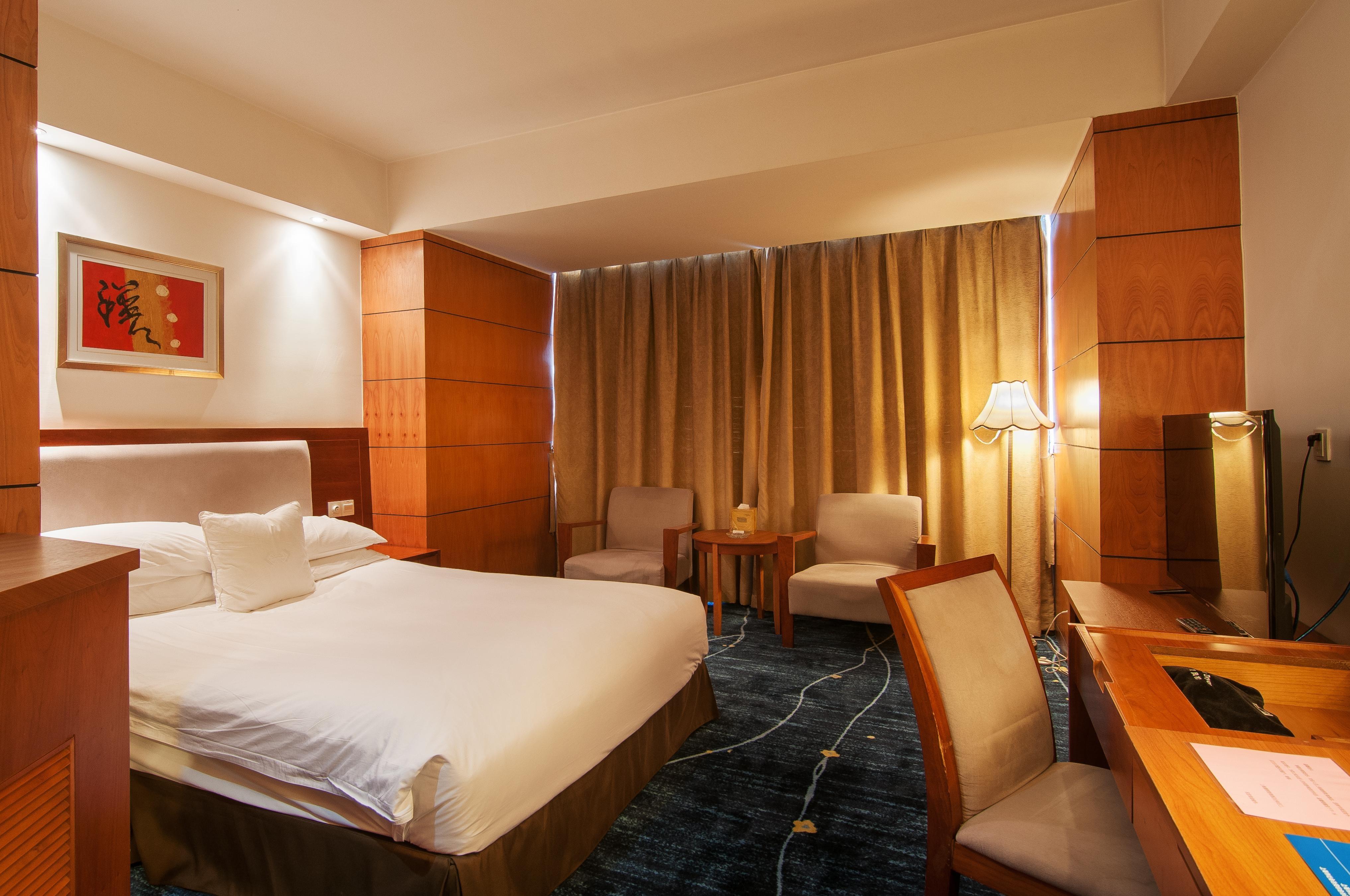 שנגחאי Gloria Plaza Hotel Kangqiao מראה חיצוני תמונה