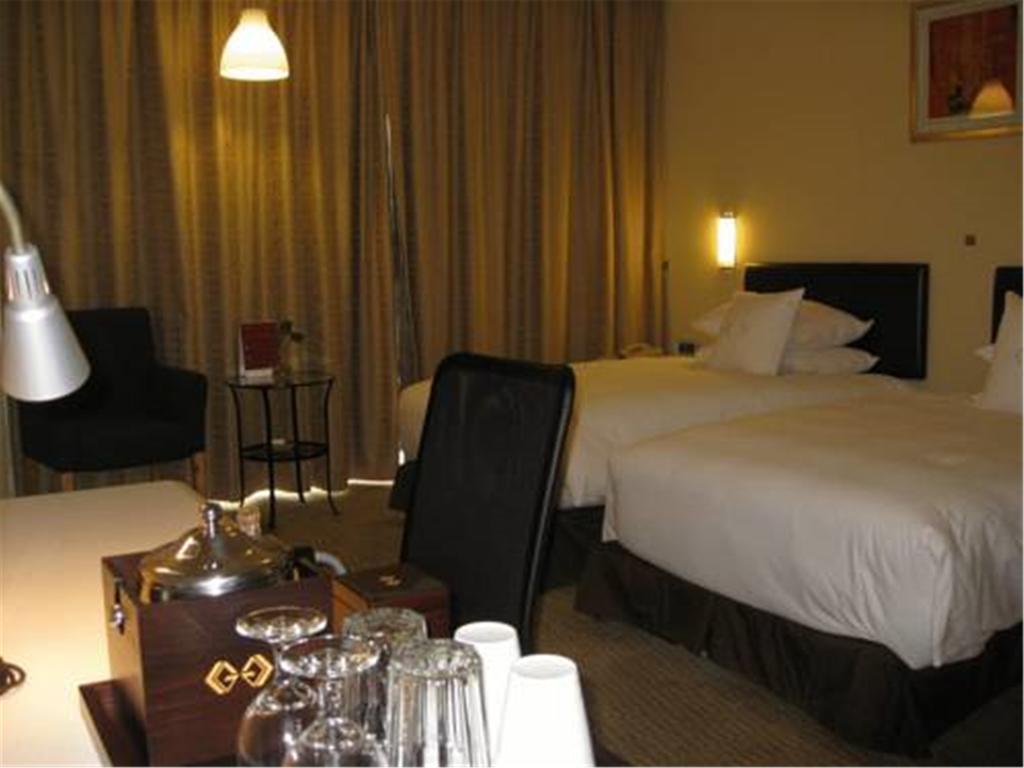 שנגחאי Gloria Plaza Hotel Kangqiao מראה חיצוני תמונה