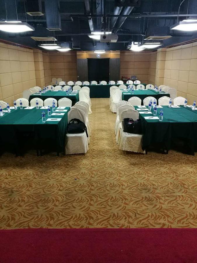 שנגחאי Gloria Plaza Hotel Kangqiao מראה חיצוני תמונה