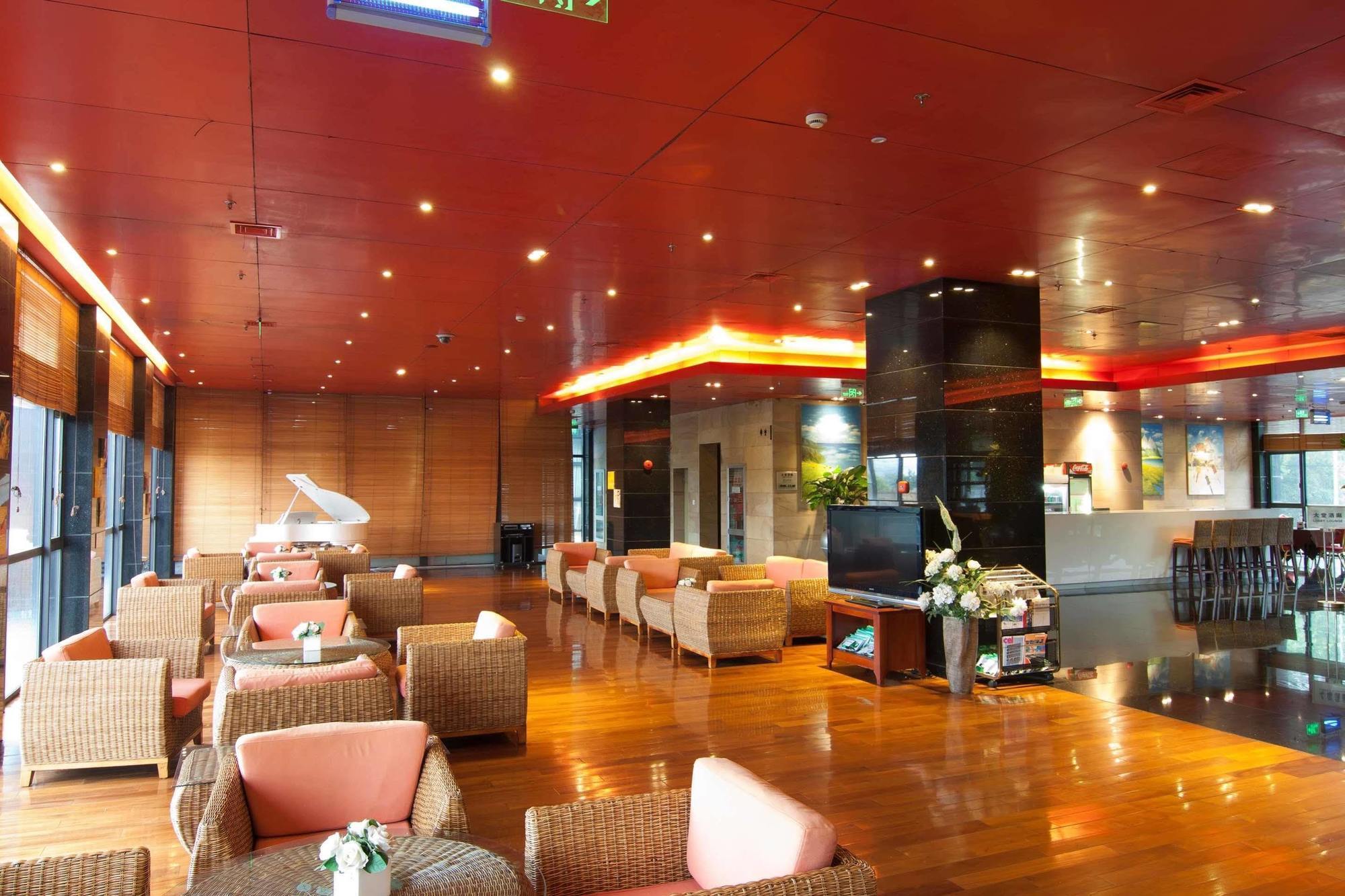 שנגחאי Gloria Plaza Hotel Kangqiao מראה חיצוני תמונה