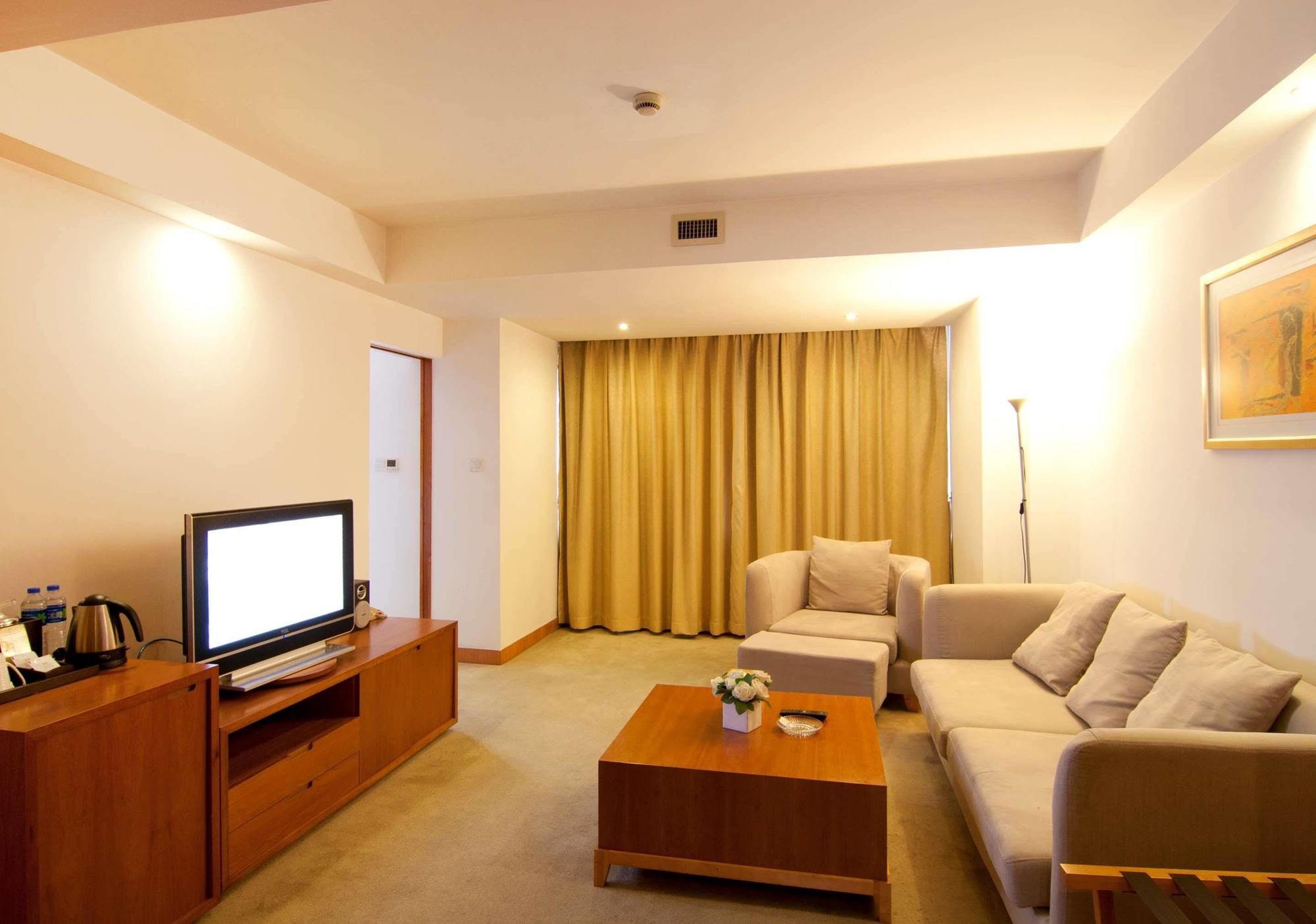שנגחאי Gloria Plaza Hotel Kangqiao מראה חיצוני תמונה