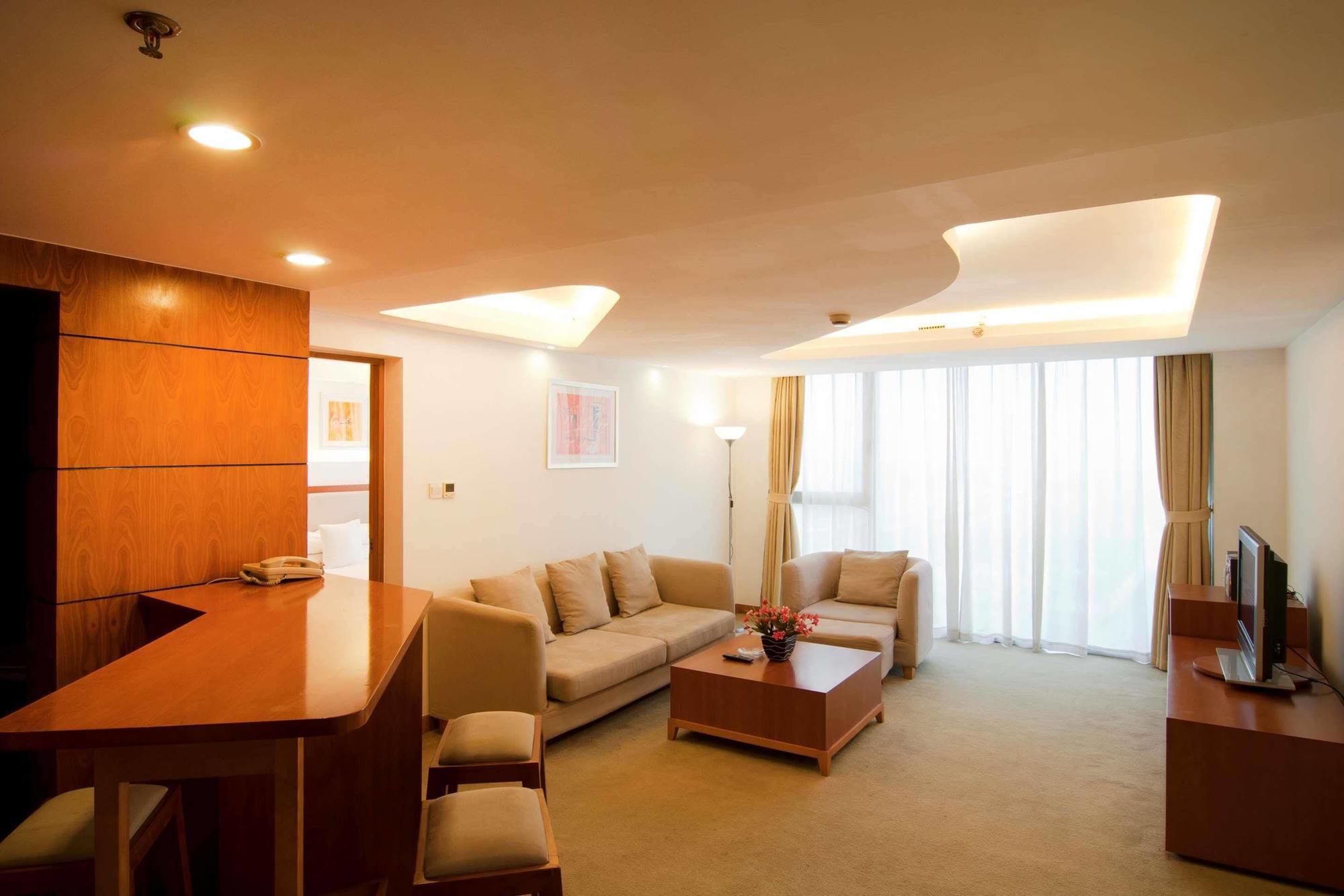 שנגחאי Gloria Plaza Hotel Kangqiao מראה חיצוני תמונה