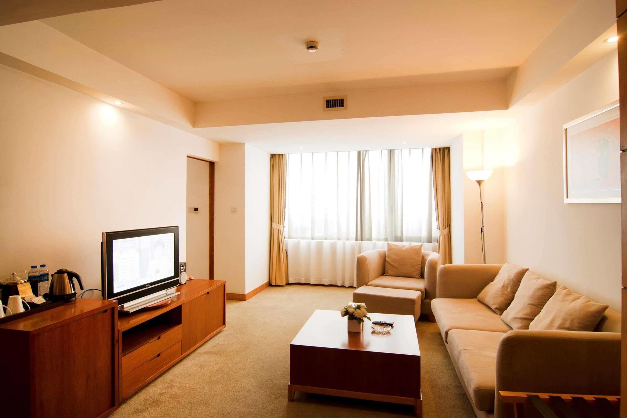 שנגחאי Gloria Plaza Hotel Kangqiao מראה חיצוני תמונה